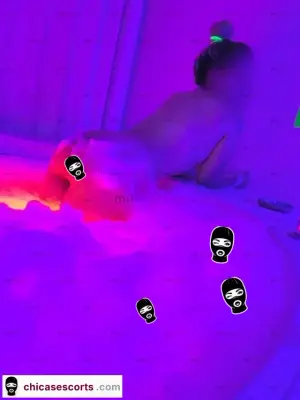 Chica Universitaria, Llego En Lenceria.Para Gustos Exigentes, Escorts en Bogotá — 23 años