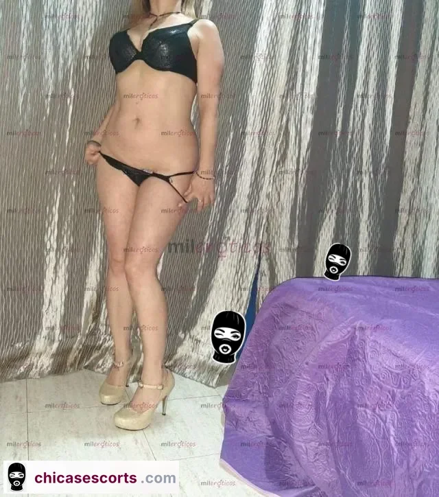 Foto de Michelle Una Hermosa Dama Apasionada E Independiente 3123032668 — imagen 3