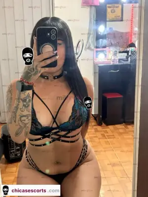 NiñA Pelinegra Con Cuerpo De Modelo NinfóMana A Domicilio, Escorts en Bogotá — 21 años
