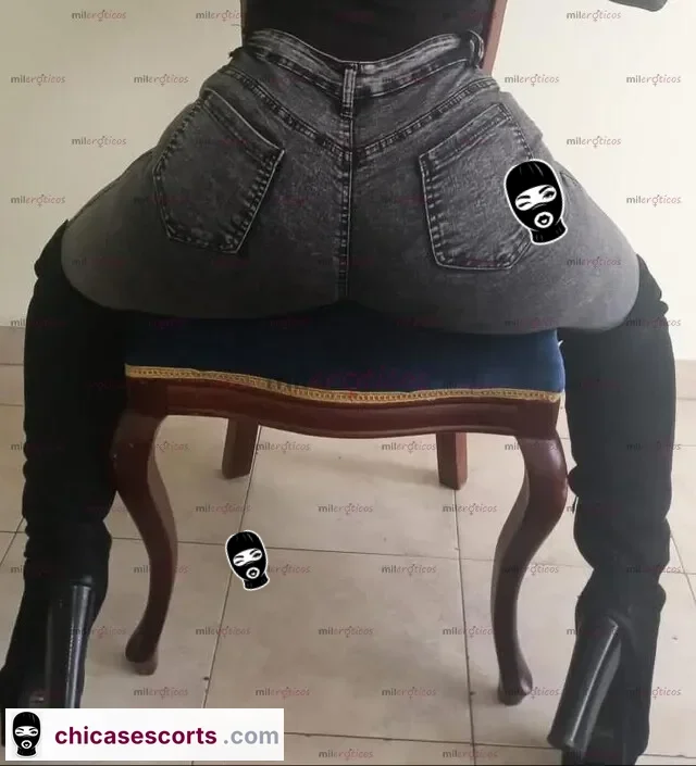 Foto de Tatuada Con Lengua BíFida Promo $120 Oral Al Natural Squirt Venida En Los Senos — imagen 4