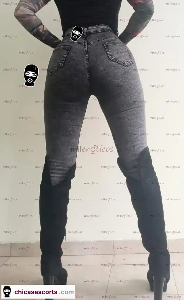 Foto de Tatuada Con Lengua BíFida Promo $120 Oral Al Natural Squirt Venida En Los Senos — imagen 7