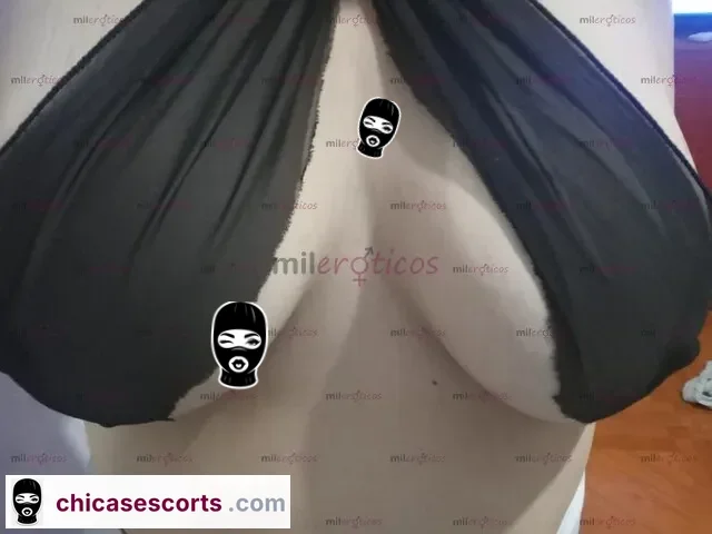 Foto de Hermosa Gordibuena De Piel Blanca Muy Complaciente Trato De Novios Besos Y Cacho — imagen 5