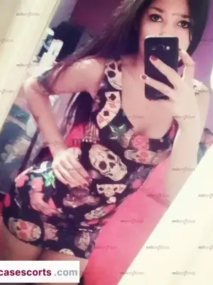 Maya Elegante Abdomen Plano, Escorts en Guadalajara — 20 años