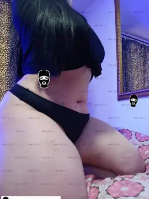 Rico Oral Ven Papasito Ricooo Derramate En Mis Senos, Escorts en Bogotá, Colombia — 18 años