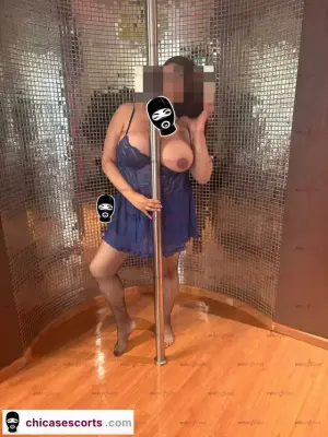 Cubana Con Grandes Pechos Gozameee Ven Te Hago Una Rusa, Escorts en Aguascalientes, México — 18 años