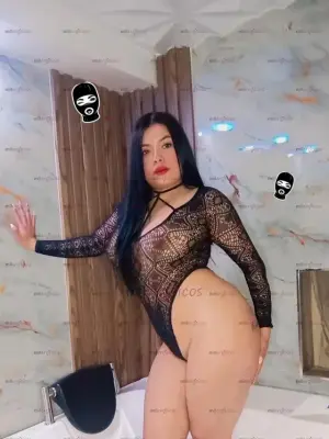 Hermosa Valentina Senos Ricos Naturales Blanquita Y Deliciosa Te Encantare, Escorts en Bogotá, Colombia — 18 años