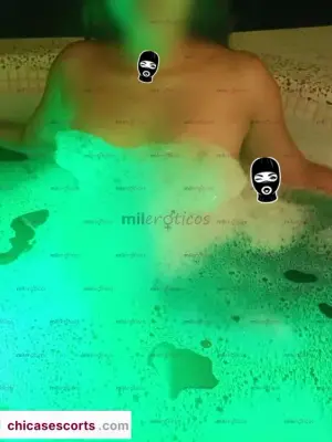 Hola Papito Estoy Disponible Amor Estoy Muy Hermosa Bebé Soy Chica Joven Amor, Escorts en Bogotá, Colombia — 18 años