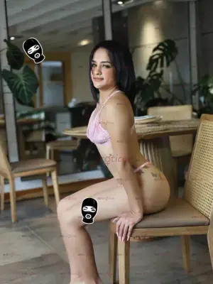 Kataleya, Escorts en Bogotá, Colombia — 18 años