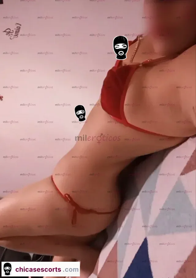 Foto de Pondré Tu Verga En Mis Tetas Hasta Sacar Rico Tu Leche Soy Una Joven Lactante — imagen 3