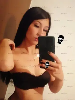 Soy Valery Tu Perra Encantadora Estrechita Y De Garganta Profunda.. Domicilios, Escorts en Bogotá, Colombia — 18 años