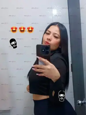 Una Chica Muy Complaciente Y Arrechita Culona, Escorts en Bogotá, Colombia — 18 años