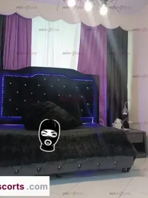 Buscas Trabajo? Ganar Dinero Extra? Cambia Tu Estilo De Vida!!!, Escorts en Bogotá — 20 años