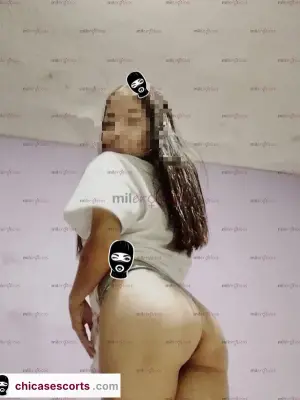 Conmigo, Escorts en Querétaro, México — 19 años