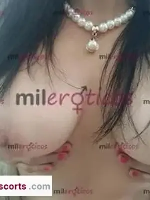 Daniela Senos Grandes, Y Voluptuosa Contacta 3192129433, Escorts en Bogotá — 54 años