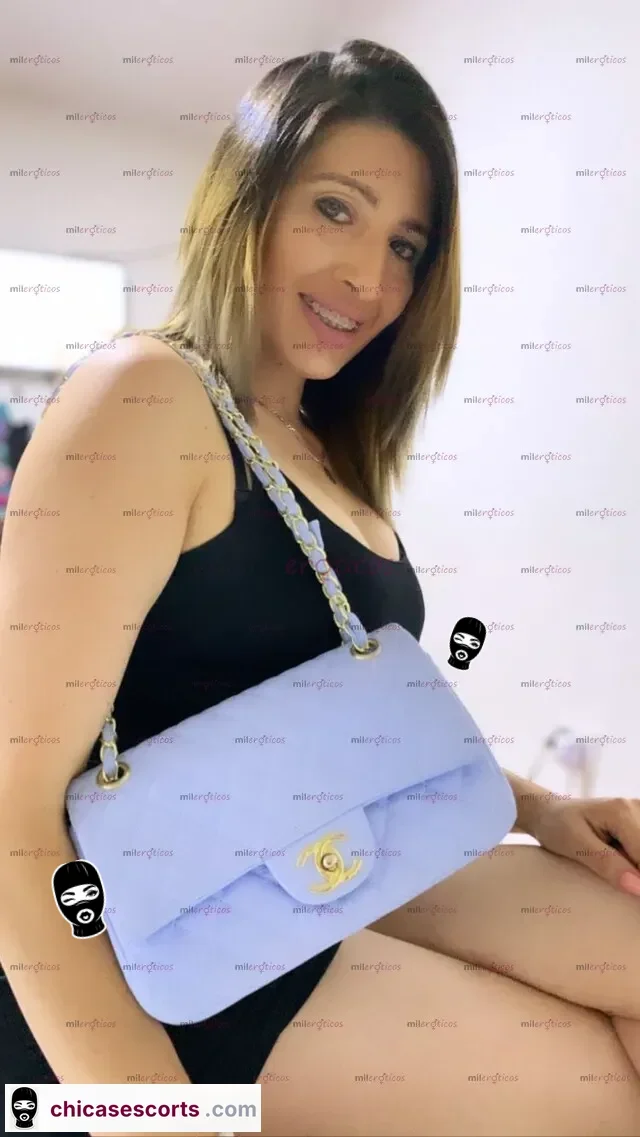 Foto de Flaquita Sabrosa Con Ganas De Suerte Al Cielo Deseo Hacerte Feliz — foto de perfil verificado