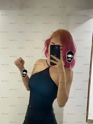 Soy Una NiñA De 19 AñOs, Escorts en Guadalajara, México — 19 años