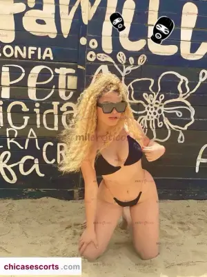 Chica Ninfomana De Corta Edad Con Ganas De Follarte Rico, Escorts en Bogotá, Colombia — 22 años