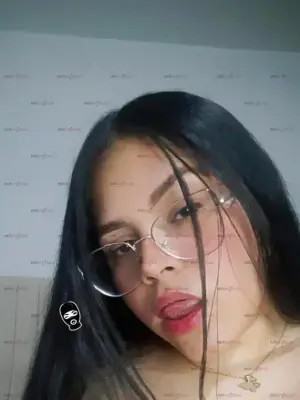 Jovencita De Ricas Tetas Y Culo Delicioso, Disponible, Escorts en Bogotá, Colombia — 20 años