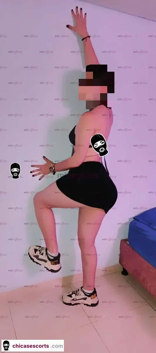 Foto de Megan Juguetona, Sumisa, Deslechadora Y Cachonda — imagen 4