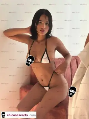Flaca Extrechita Complaciente Perversa Nueva Para Ti, Escorts en Bogotá, Colombia — 18 años