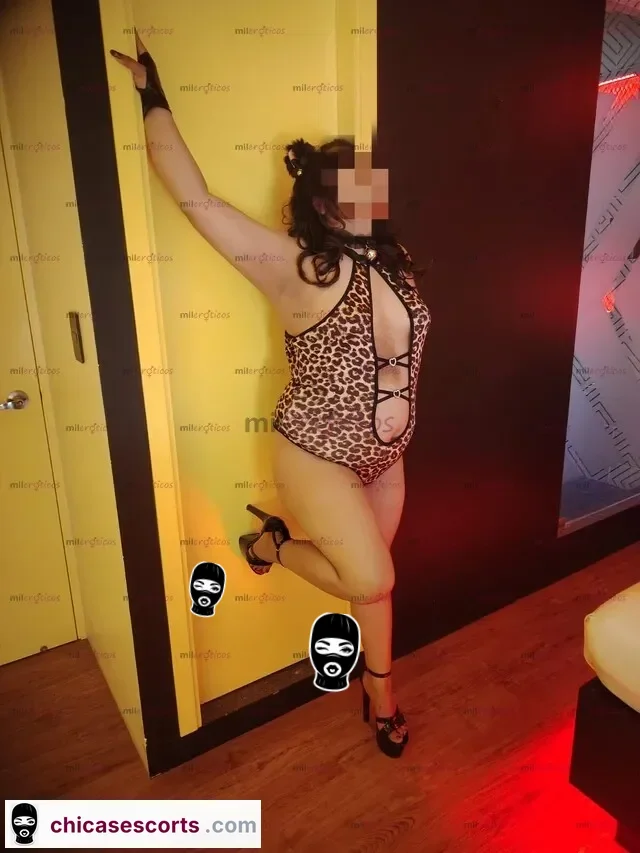 Foto de Isis...Waifu Super Buena Onda.... Super Complaciente Y Caliente No Busques Mas — imagen 5