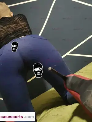 Lola Unica Modelo Tatuada Y Sexi Con Apto Privado En Chapinero, Escorts en Bogotá, Colombia — 18 años