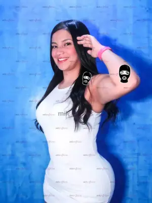 Luciana Rousse Complaciente Y Arrecha Chica A Domicilio, Escorts en Bogotá, Colombia — 18 años