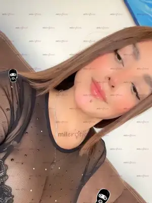 Colombianita Desde MedellíN Con Teticas Naturales Y Rosaditas, Escorts en Guadalajara, México — 19 años