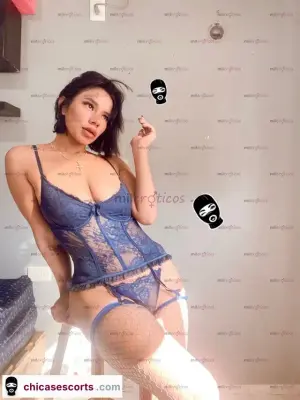 Con Trasero Grande Curvas De Impacto Natural Jovencita Dame Rico Por Todos Lados, Escorts en Mérida — 22 años