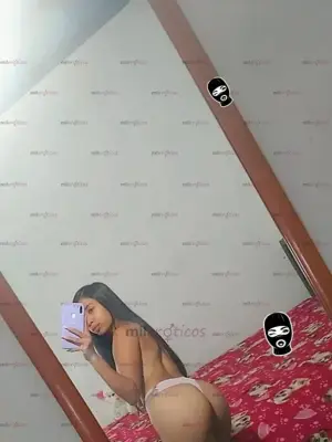 Hola Mi Amor ! Roxy 20 AñOs Delgadita Muy Bonita La Misma Chica De La Fotos, Escorts en Guadalajara, México — 18 años