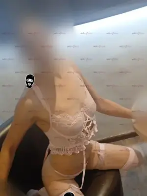 Servicio Garantizado, Escorts en Querétaro, México — 23 años