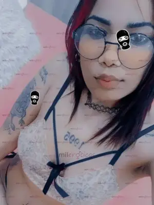 Tengo Una Chochita Grande Y Con Ganas De Mojarte De Mi Juguito Bebe, Escorts en Bogotá — 18 años