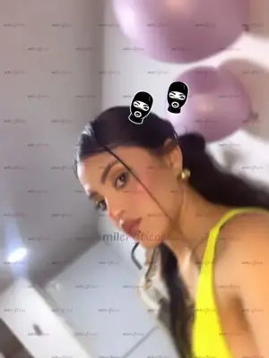 Toberin, Escorts en Bogotá — 20 años