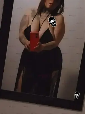 Top De Tops, Escorts en Bogotá, Colombia — 18 años