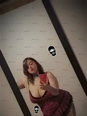 Top De Tops, Escorts en Bogotá — 18 años