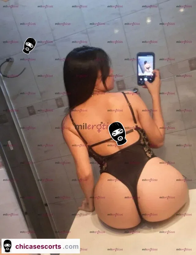 Foto de Brenda Conmigo Vas A Querer Repetir Una Y Otra Vez — imagen 5