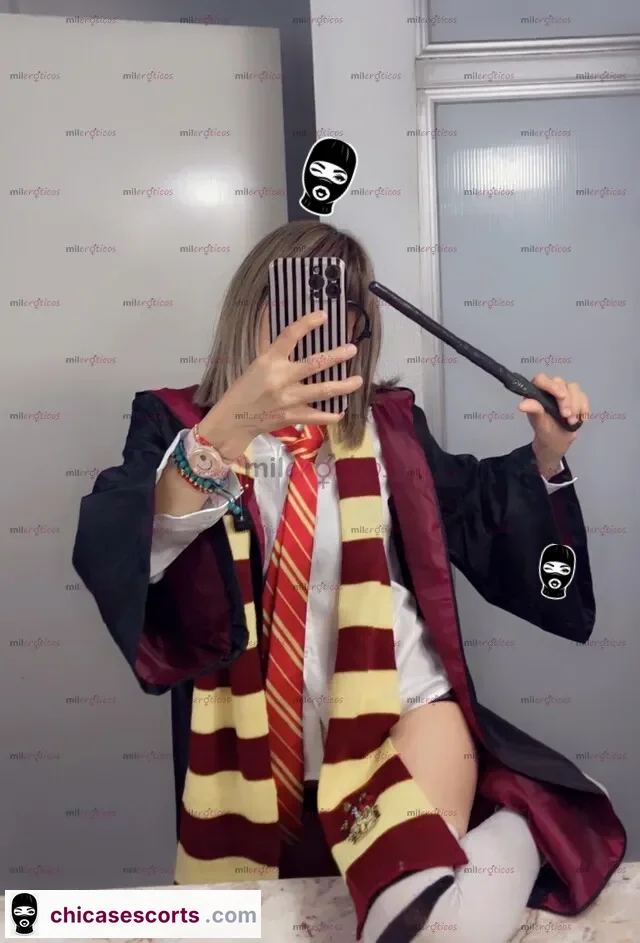 Foto de Chica Atenta ? De Buen Modo Atiendo ! Y Sin Prisas ! Con Hotel Incluido Hermoso — imagen 5