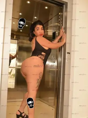 Como Te Gusta Tetona Y Culona Solo Pocos Dias En Tu Cuidad, Escorts en Medellín — 18 años