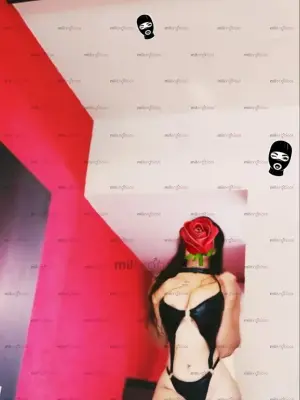 Estrena Algo Nuevo Y 100%Real 00 Mamona Me Dejo Tocar Accesible PromocióNes Hoy., Escorts en Querétaro — 24 años