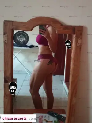 Hermosa Chica De Curvas Irresistibles Y Trato Encantador S, Escorts en Querétaro, México — 24 años