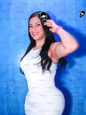 Luciana Rousse, Escorts en Bogotá — 18 años