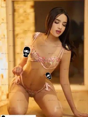 18 AñOs Nicol, Escorts en Querétaro — 24 años