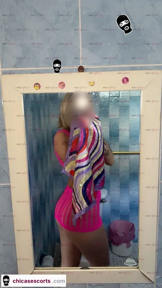 Foto de Estrecha Y Super Caliente En La Cama... Ponme De Perrito Y Nalgueame — imagen 6