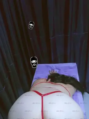 Grandes Tetas Dulce Por Fuera Irresistible Por Dentro, Escorts en Bogotá — 22 años