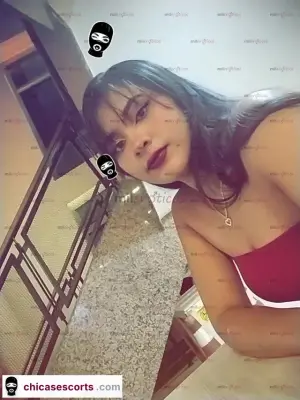 Hola Mucho Gusto Me Llamó Geraldine Soy Morena Mido 160, Escorts en Florencia, Colombia — 18 años