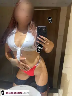 Hola Soy Jazmin 19 AñOs Esperando Que Me Comas Rico Mi Vagina Humeda Y Apretadi, Escorts en Bogotá — 19 años