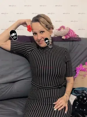 Mami De Grandes Tetas Y Un Culo Enorme Para Que Lo Pongas En Cuatro Papi, Escorts en Aguascalientes, México — 19 años