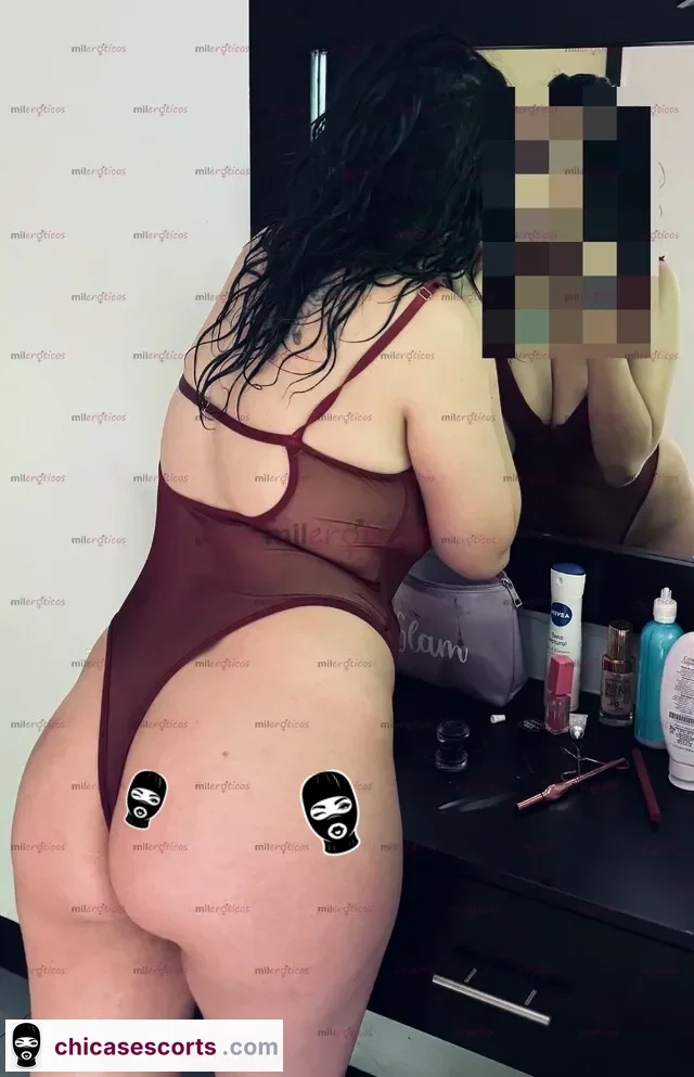 Foto de Mami De Grandes Tetas Y Un Culo Enorme Para Que Lo Pongas En Cuatro Papi — imagen 5