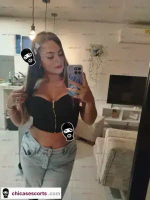 Martina Linda CaribeñA De 25 AñOs Dispuesta A Todo En La Cama, Escorts en Bogotá, Colombia — 33 años