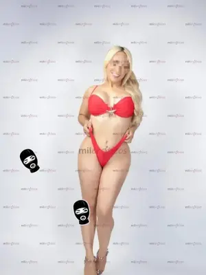 Rubia,Delgada,Nalgona,Estrechita...Los Tres Platos, Escorts en Medellín — 32 años